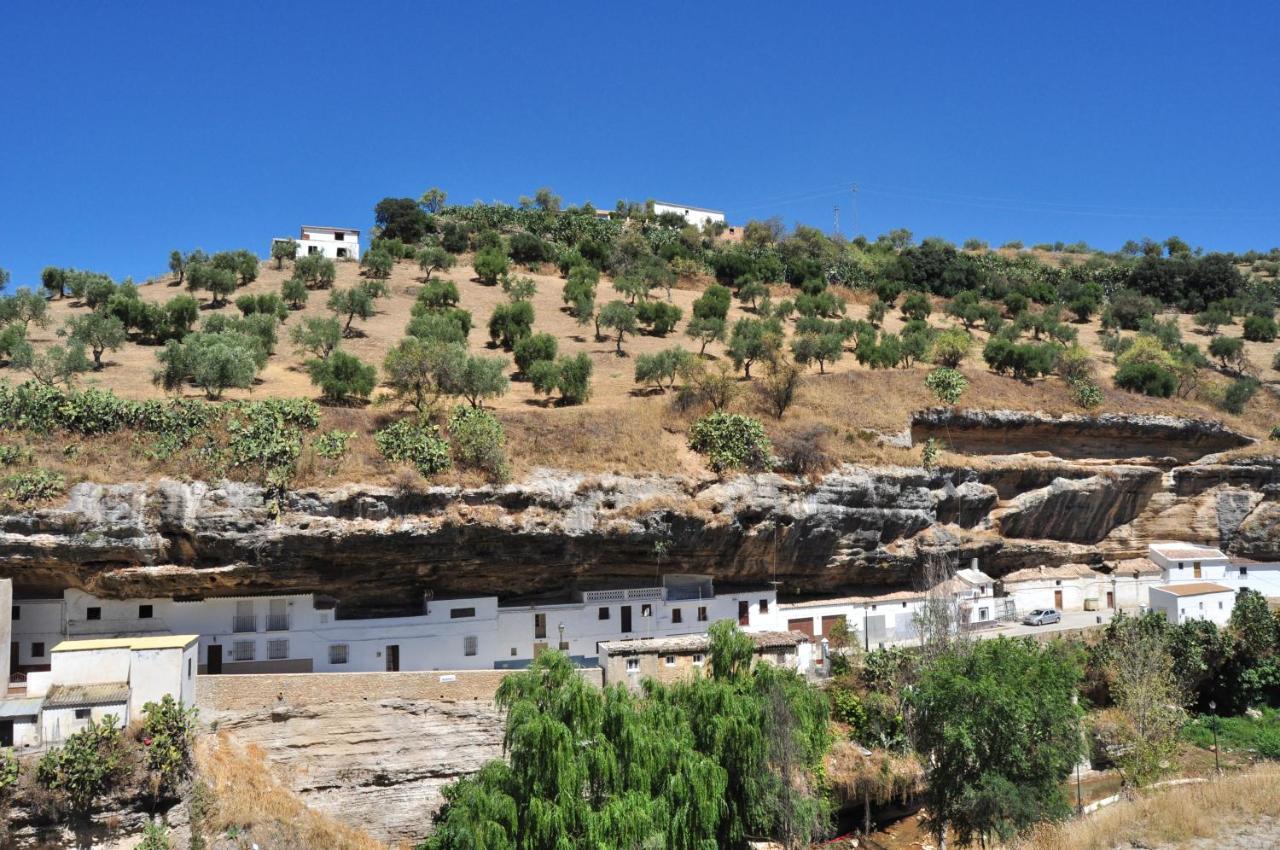 Casa Entre Rocas Setenil Setenil De Las Bodegas Extérieur photo